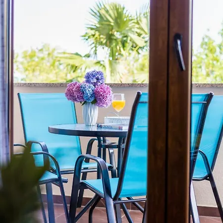 Downtown Helena Apartament