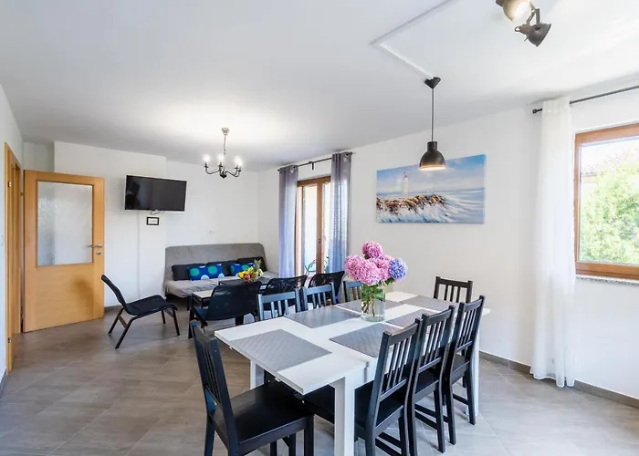 Downtown Helena أوباتيا